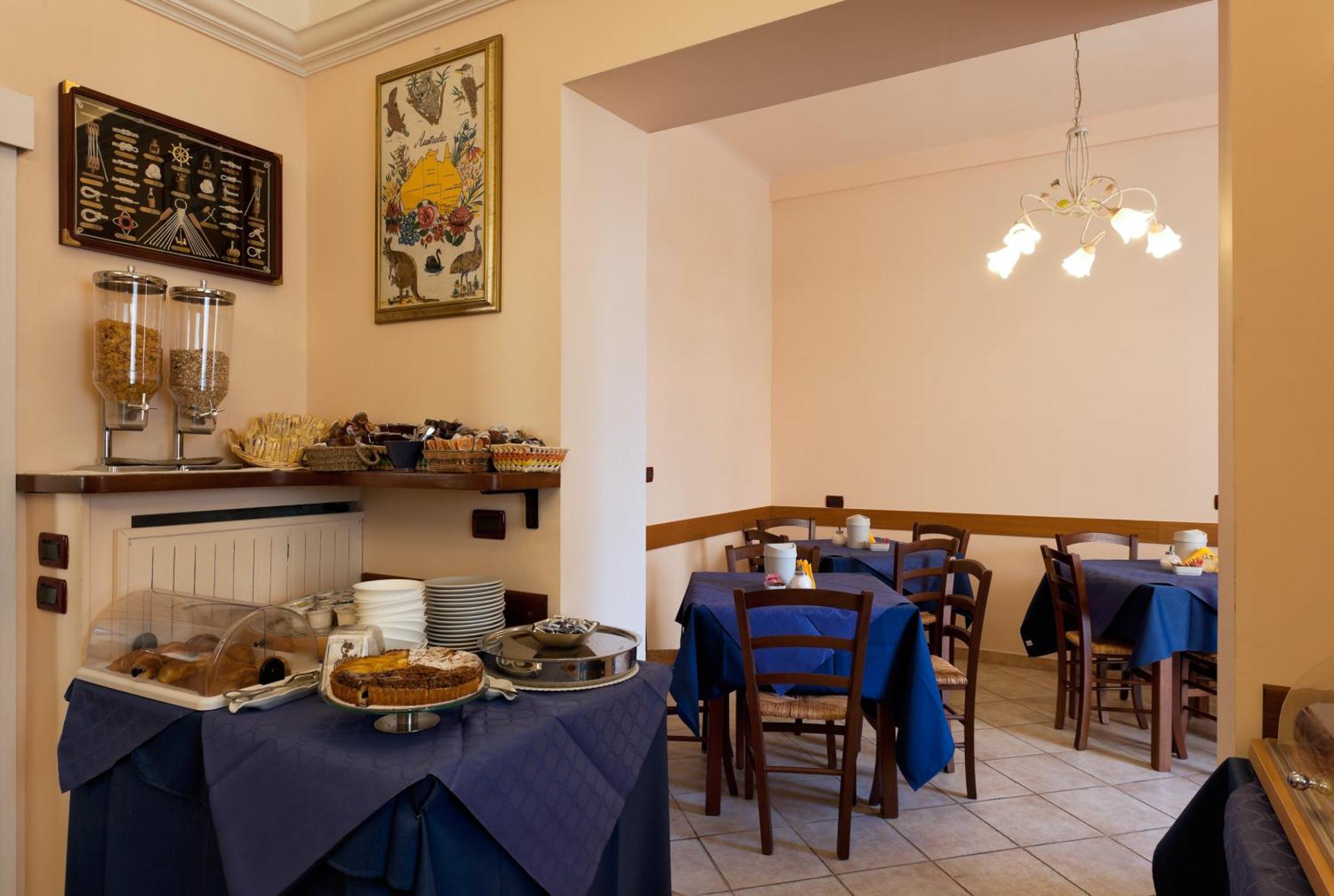 Parking Hotel Giardino Livorno Bagian luar foto