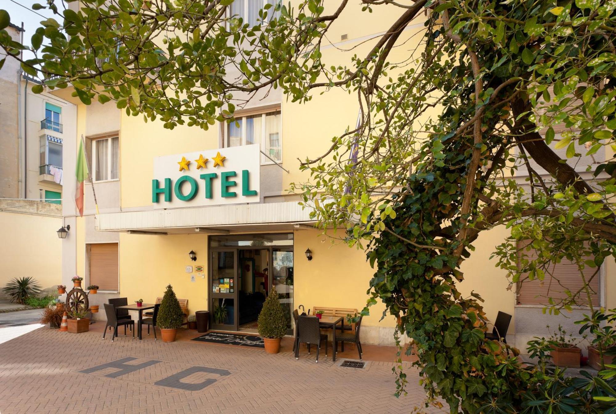 Parking Hotel Giardino Livorno Bagian luar foto