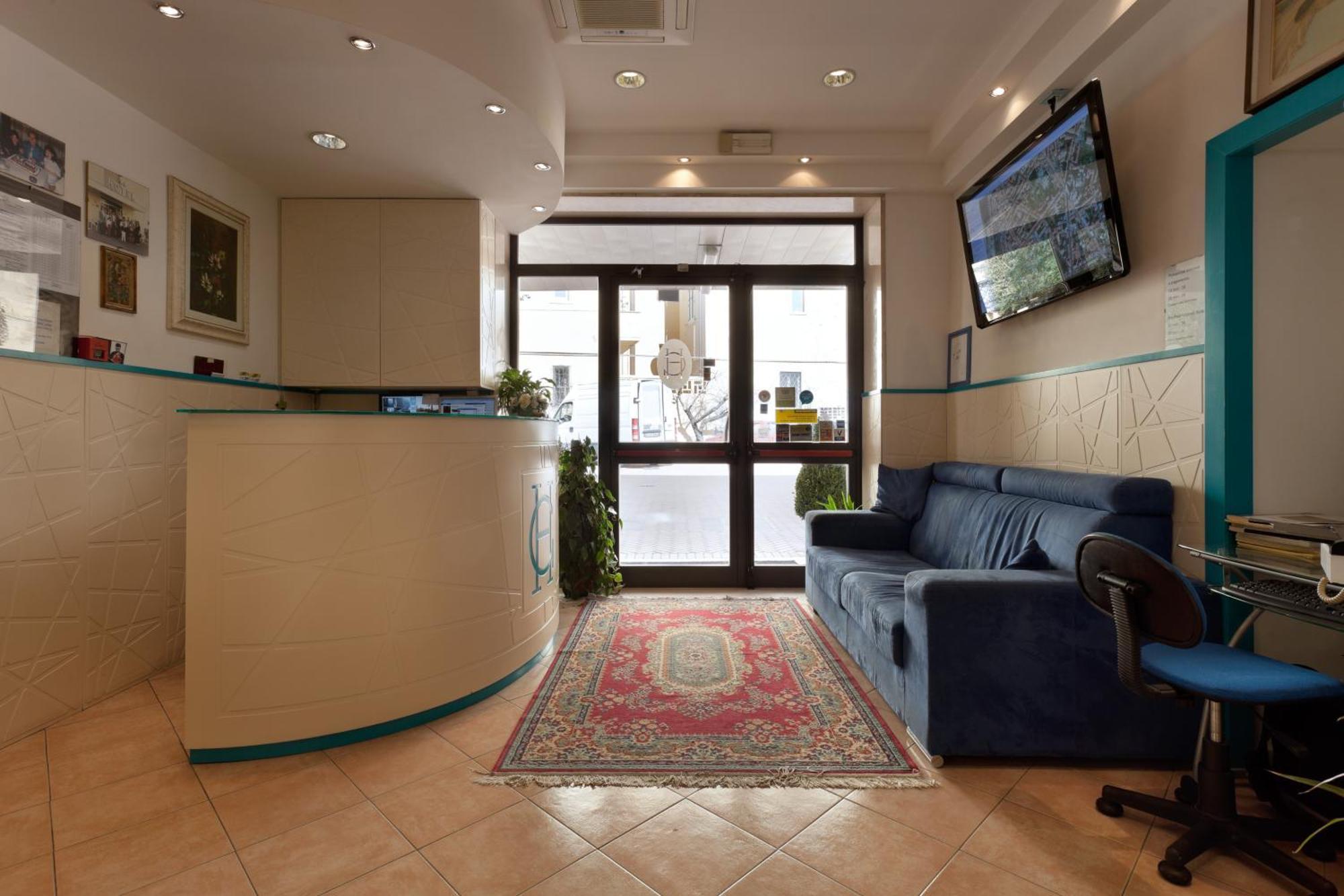 Parking Hotel Giardino Livorno Bagian luar foto